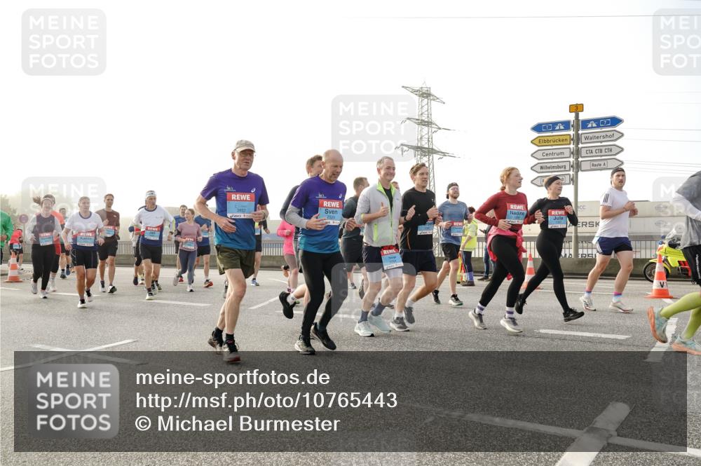 03.10.2026 - Köhlbrandbrückenlauf Michael Burmester http://msf.ph/oto/10765443 03.10.2026 09:19:56 Position 3 3852, 3 meine-sportfotos.de