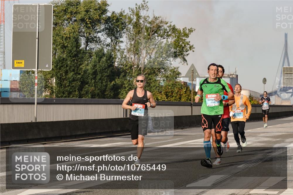 03.10.2026 - Köhlbrandbrückenlauf Michael Burmester http://msf.ph/oto/10765449 03.10.2026 09:43:29 Position 3 2339, 2046 meine-sportfotos.de