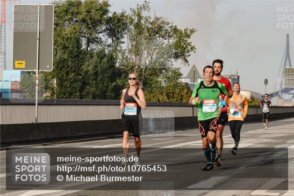 03.10.2026 - Köhlbrandbrückenlauf Michael Burmester http://msf.ph/oto/10765453 03.10.2026 09:43:29 Position 3 2339, 2046 meine-sportfotos.de