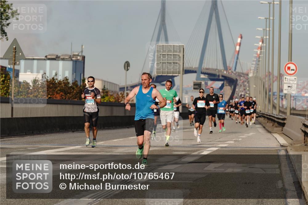 03.10.2026 - Köhlbrandbrückenlauf Michael Burmester http://msf.ph/oto/10765467 03.10.2026 09:43:32 Position 3 12, 5 meine-sportfotos.de