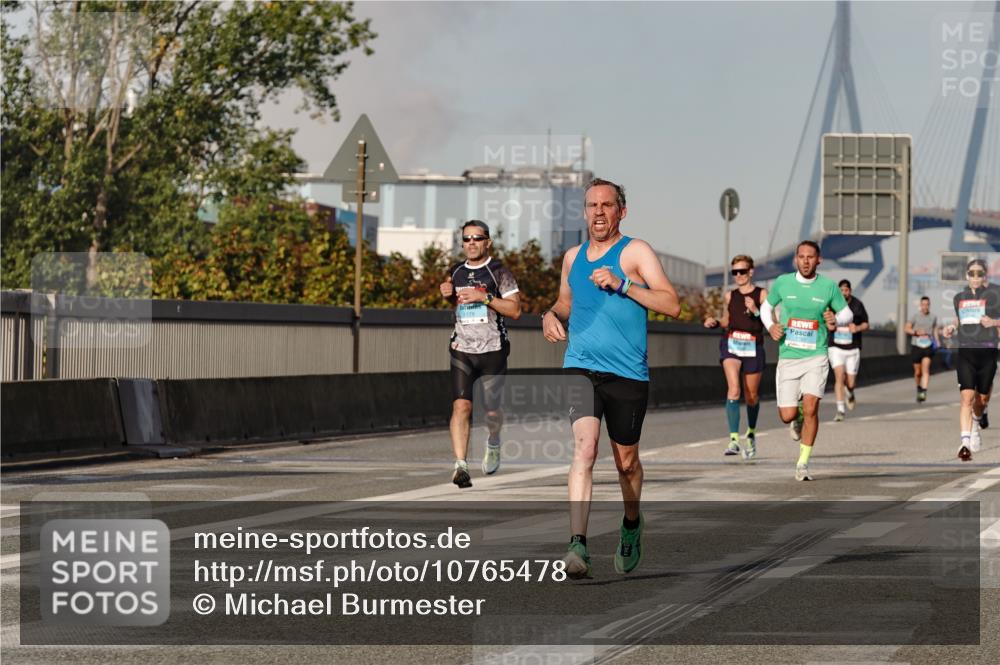 03.10.2026 - Köhlbrandbrückenlauf Michael Burmester http://msf.ph/oto/10765478 03.10.2026 09:43:35 Position 3  meine-sportfotos.de