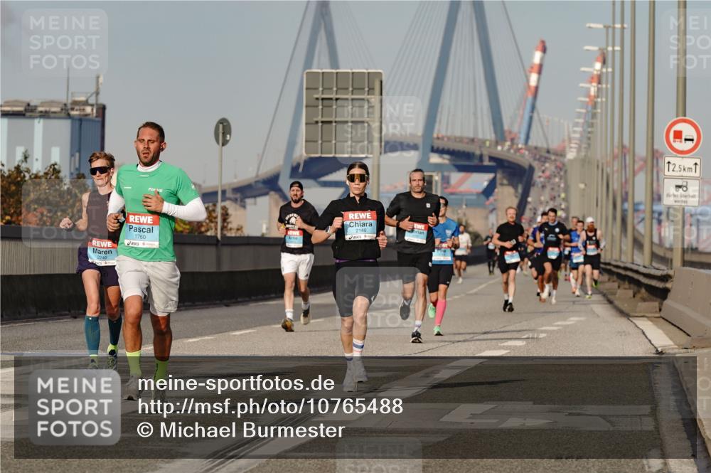 03.10.2026 - Köhlbrandbrückenlauf Michael Burmester http://msf.ph/oto/10765488 03.10.2026 09:43:38 Position 3 2246, 1760, 2148, 12, 5 meine-sportfotos.de