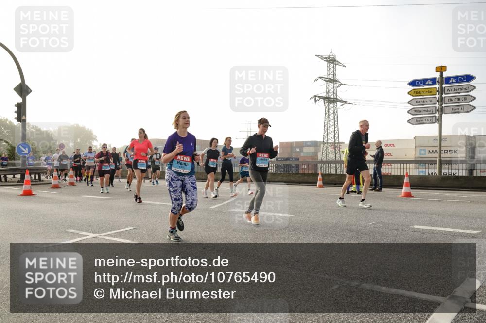 03.10.2026 - Köhlbrandbrückenlauf Michael Burmester http://msf.ph/oto/10765490 03.10.2026 09:20:02 Position 3 1393 meine-sportfotos.de