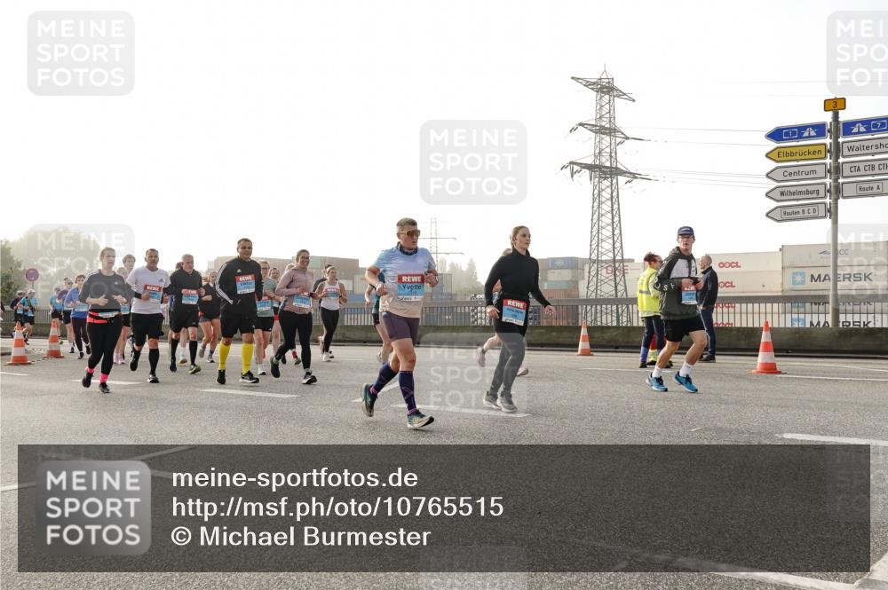03.10.2026 - Köhlbrandbrückenlauf Michael Burmester http://msf.ph/oto/10765515 03.10.2026 09:20:06 Position 3  meine-sportfotos.de