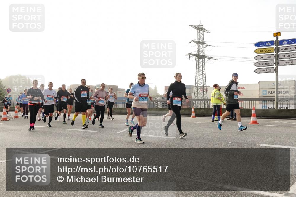 03.10.2026 - Köhlbrandbrückenlauf Michael Burmester http://msf.ph/oto/10765517 03.10.2026 09:20:06 Position 3 3 meine-sportfotos.de
