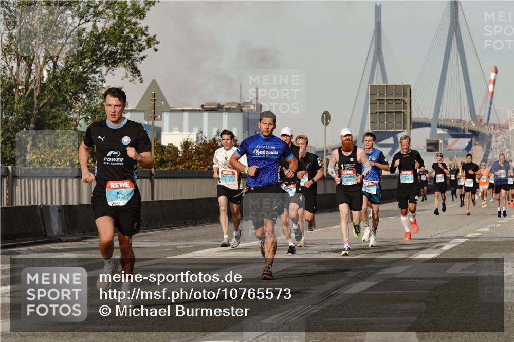 03.10.2026 - Köhlbrandbrückenlauf Michael Burmester http://msf.ph/oto/10765573 03.10.2026 09:44:01 Position 3 3769, 1392 meine-sportfotos.de