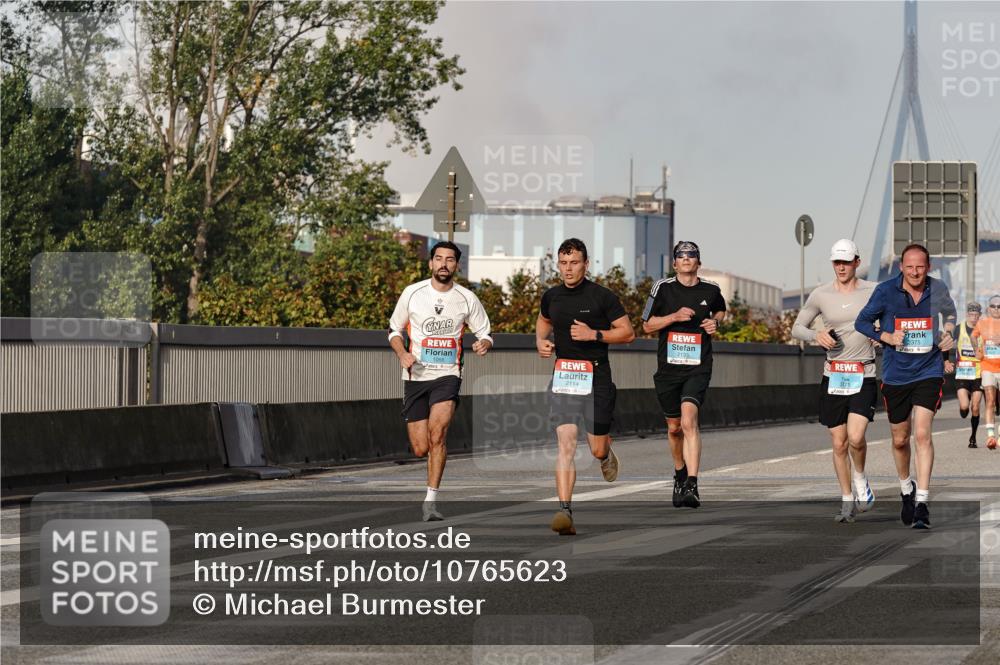 03.10.2026 - Köhlbrandbrückenlauf Michael Burmester http://msf.ph/oto/10765623 03.10.2026 09:44:14 Position 3 1066, 2114, 3771 meine-sportfotos.de