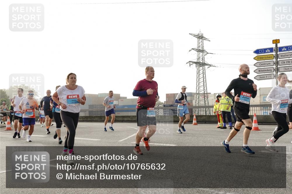 03.10.2026 - Köhlbrandbrückenlauf Michael Burmester http://msf.ph/oto/10765632 03.10.2026 09:20:20 Position 3 3815, 3083 meine-sportfotos.de