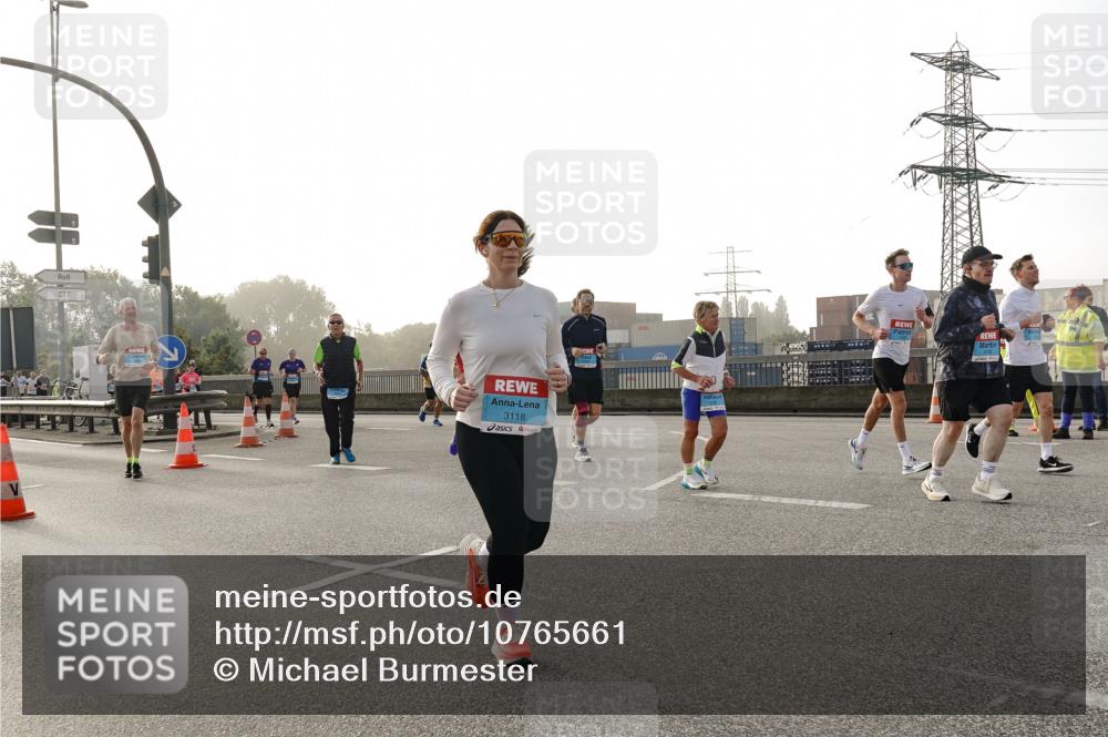 03.10.2026 - Köhlbrandbrückenlauf Michael Burmester http://msf.ph/oto/10765661 03.10.2026 09:20:25 Position 3 3118 meine-sportfotos.de