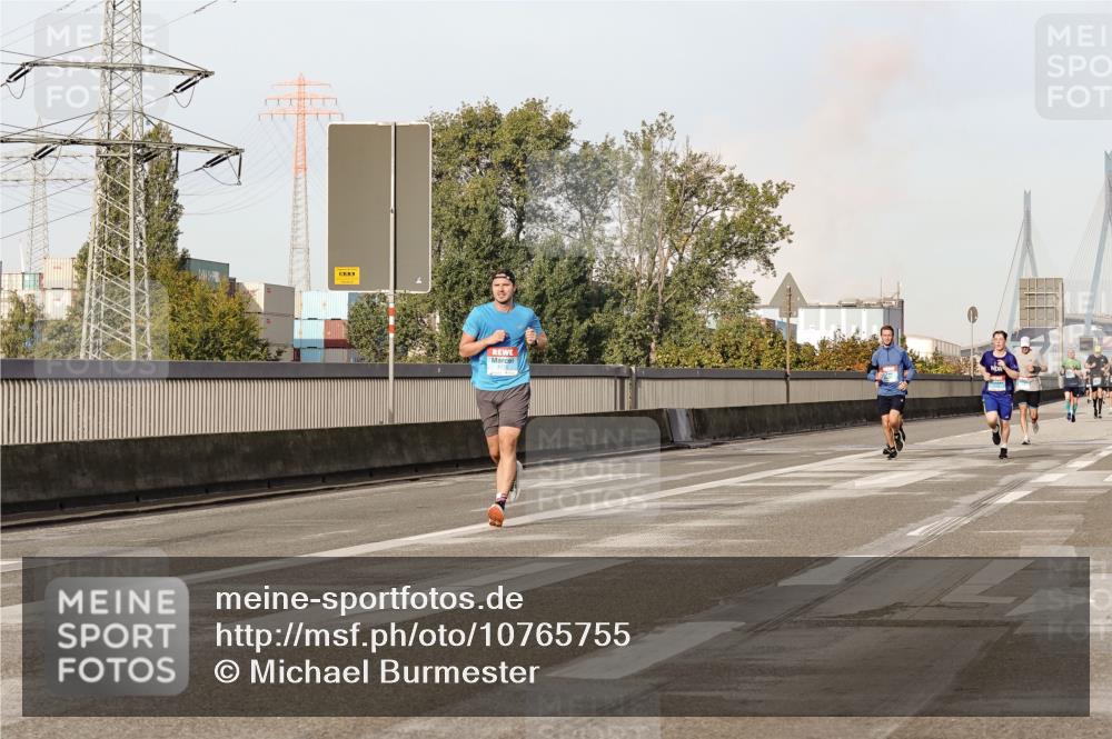 03.10.2026 - Köhlbrandbrückenlauf Michael Burmester http://msf.ph/oto/10765755 03.10.2026 09:44:48 Position 3  meine-sportfotos.de