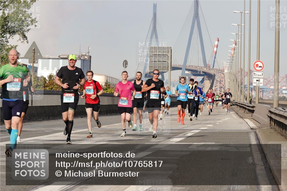 03.10.2026 - Köhlbrandbrückenlauf Michael Burmester http://msf.ph/oto/10765817 03.10.2026 09:45:03 Position 3  meine-sportfotos.de
