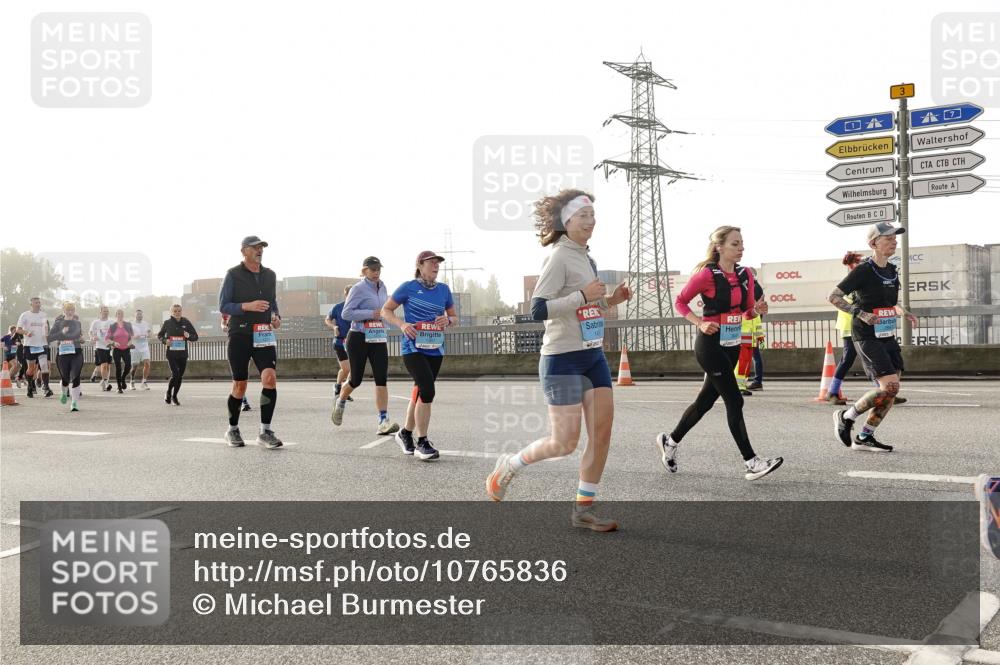 03.10.2026 - Köhlbrandbrückenlauf Michael Burmester http://msf.ph/oto/10765836 03.10.2026 09:20:48 Position 3  meine-sportfotos.de