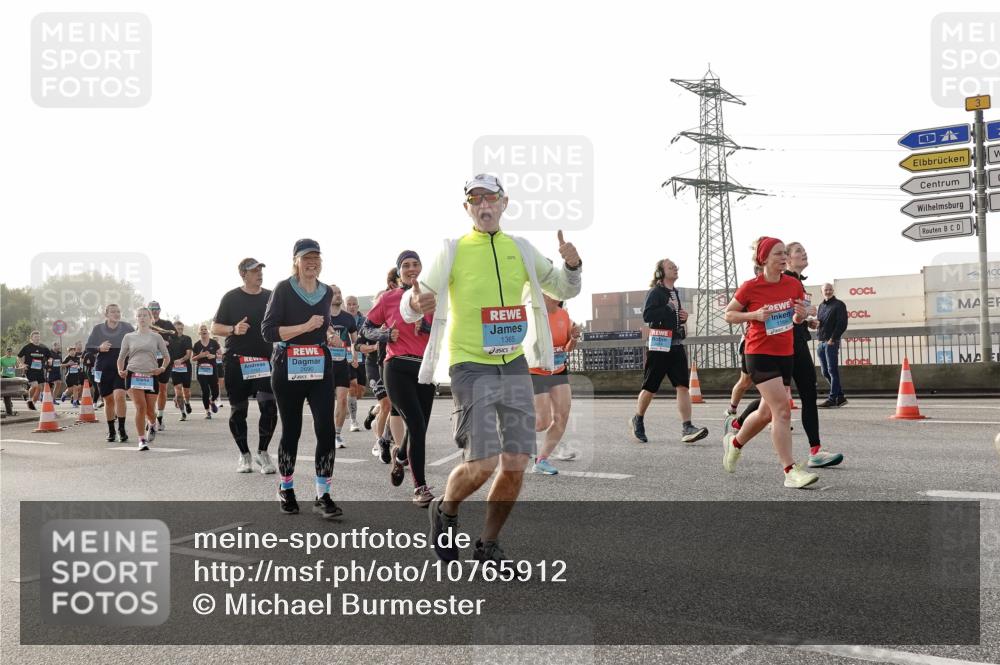 03.10.2026 - Köhlbrandbrückenlauf Michael Burmester http://msf.ph/oto/10765912 03.10.2026 09:20:56 Position 3 1365, 3 meine-sportfotos.de
