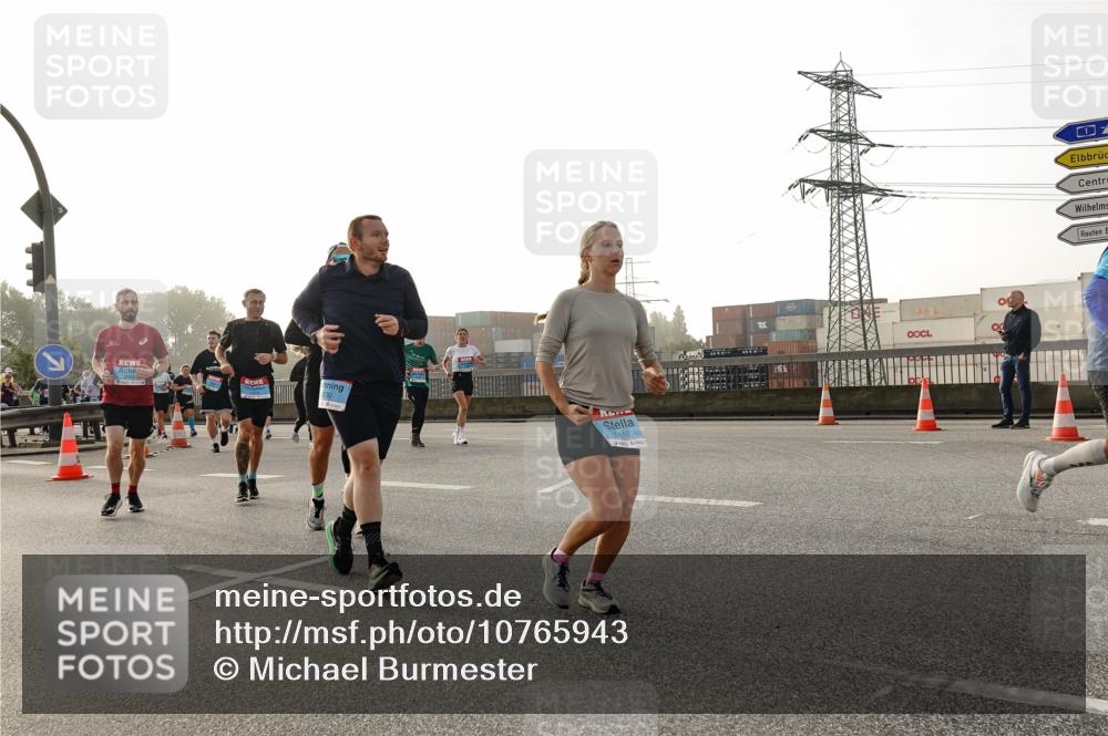 03.10.2026 - Köhlbrandbrückenlauf Michael Burmester http://msf.ph/oto/10765943 03.10.2026 09:21:00 Position 3 830, 2610, 1 meine-sportfotos.de