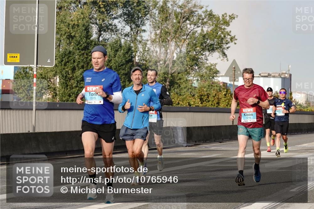 03.10.2026 - Köhlbrandbrückenlauf Michael Burmester http://msf.ph/oto/10765946 03.10.2026 09:45:27 Position 3 1, 1515, 2672, 4, 1216 meine-sportfotos.de