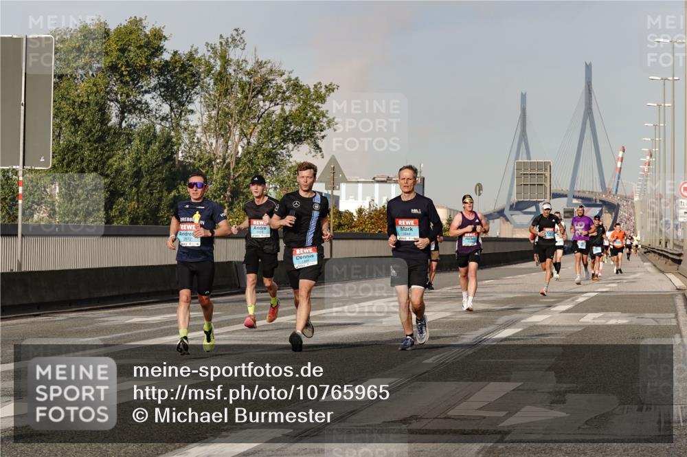03.10.2026 - Köhlbrandbrückenlauf Michael Burmester http://msf.ph/oto/10765965 03.10.2026 09:45:31 Position 3 1644, 12, 5, 1264 meine-sportfotos.de