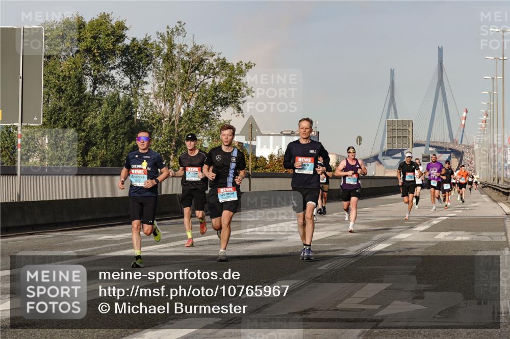 03.10.2026 - Köhlbrandbrückenlauf Michael Burmester http://msf.ph/oto/10765967 03.10.2026 09:45:31 Position 3 2672, 1264 meine-sportfotos.de