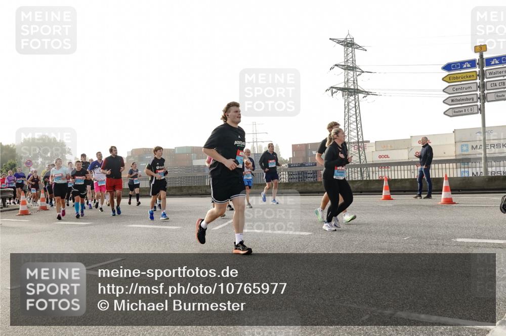 03.10.2026 - Köhlbrandbrückenlauf Michael Burmester http://msf.ph/oto/10765977 03.10.2026 09:21:04 Position 3  meine-sportfotos.de