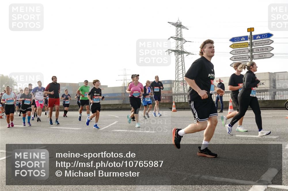 03.10.2026 - Köhlbrandbrückenlauf Michael Burmester http://msf.ph/oto/10765987 03.10.2026 09:21:04 Position 3 3 meine-sportfotos.de