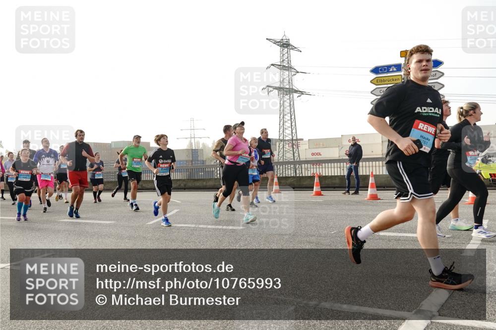 03.10.2026 - Köhlbrandbrückenlauf Michael Burmester http://msf.ph/oto/10765993 03.10.2026 09:21:05 Position 3 761 meine-sportfotos.de