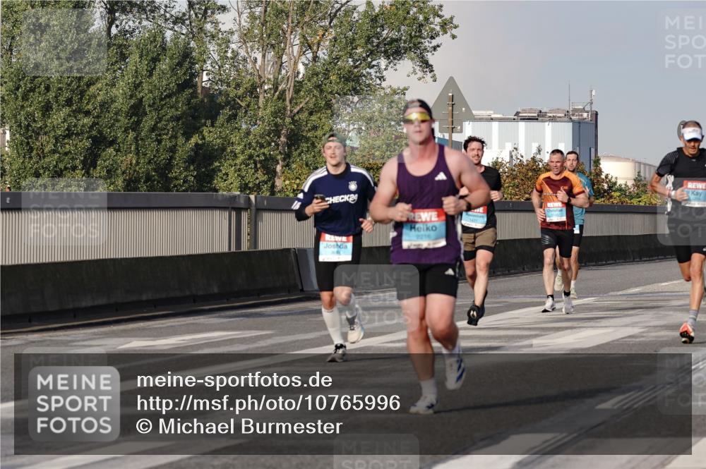 03.10.2026 - Köhlbrandbrückenlauf Michael Burmester http://msf.ph/oto/10765996 03.10.2026 09:45:36 Position 3 2216, 1421 meine-sportfotos.de