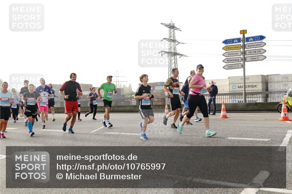 03.10.2026 - Köhlbrandbrückenlauf Michael Burmester http://msf.ph/oto/10765997 03.10.2026 09:21:06 Position 3 3 meine-sportfotos.de
