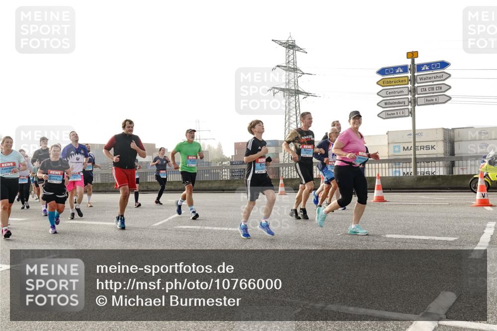 03.10.2026 - Köhlbrandbrückenlauf Michael Burmester http://msf.ph/oto/10766000 03.10.2026 09:21:06 Position 3 3136, 2838 meine-sportfotos.de