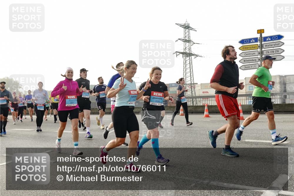 03.10.2026 - Köhlbrandbrückenlauf Michael Burmester http://msf.ph/oto/10766011 03.10.2026 09:21:07 Position 3 3851, 2838, 3 meine-sportfotos.de