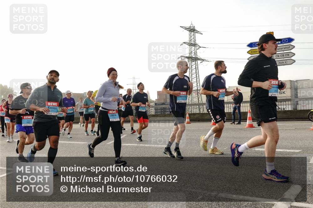 03.10.2026 - Köhlbrandbrückenlauf Michael Burmester http://msf.ph/oto/10766032 03.10.2026 09:21:09 Position 3 1711, 1 meine-sportfotos.de