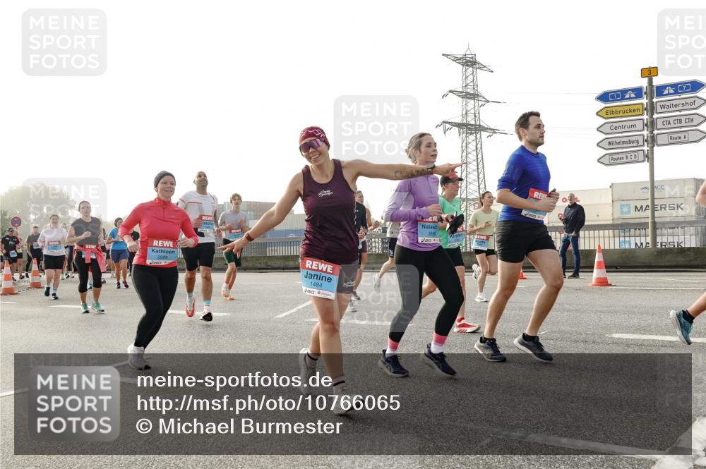 03.10.2026 - Köhlbrandbrückenlauf Michael Burmester http://msf.ph/oto/10766065 03.10.2026 09:21:13 Position 3 2998, 1484, 3 meine-sportfotos.de