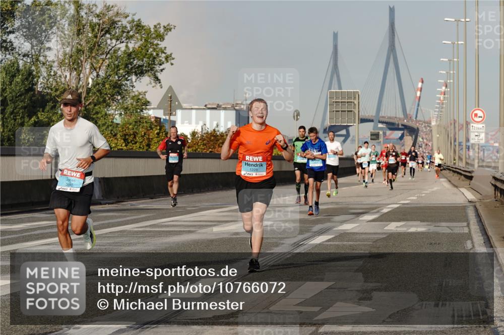 03.10.2026 - Köhlbrandbrückenlauf Michael Burmester http://msf.ph/oto/10766072 03.10.2026 09:45:50 Position 3 3845, 1228, 12, 5 meine-sportfotos.de