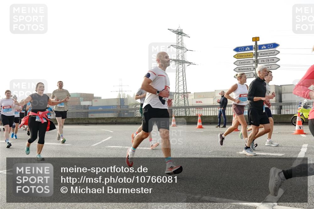 03.10.2026 - Köhlbrandbrückenlauf Michael Burmester http://msf.ph/oto/10766081 03.10.2026 09:21:14 Position 3 3, 3733 meine-sportfotos.de