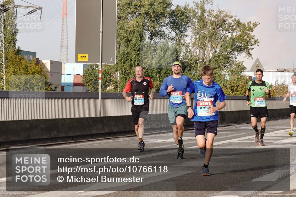 03.10.2026 - Köhlbrandbrückenlauf Michael Burmester http://msf.ph/oto/10766118 03.10.2026 09:45:57 Position 3 3787, 185, 2048 meine-sportfotos.de