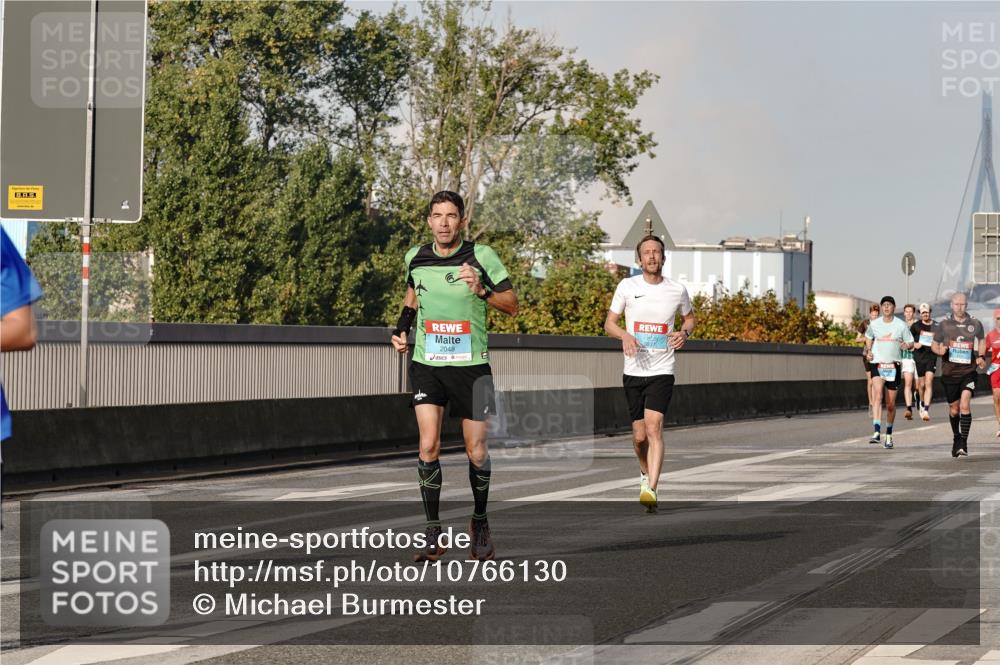 03.10.2026 - Köhlbrandbrückenlauf Michael Burmester http://msf.ph/oto/10766130 03.10.2026 09:46:00 Position 3 2048, 3837 meine-sportfotos.de