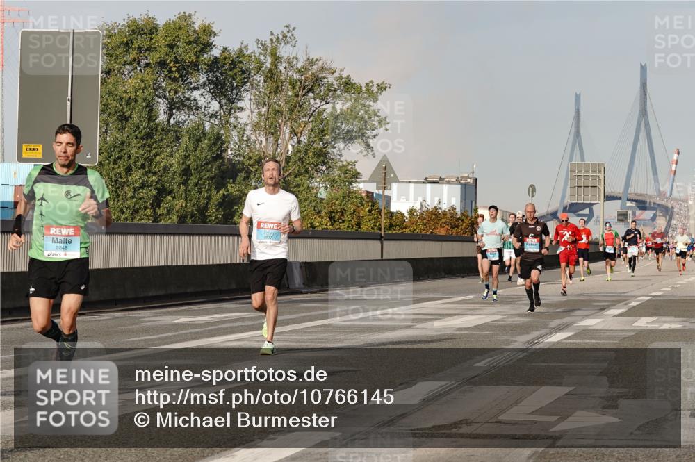 03.10.2026 - Köhlbrandbrückenlauf Michael Burmester http://msf.ph/oto/10766145 03.10.2026 09:46:02 Position 3 2048 meine-sportfotos.de