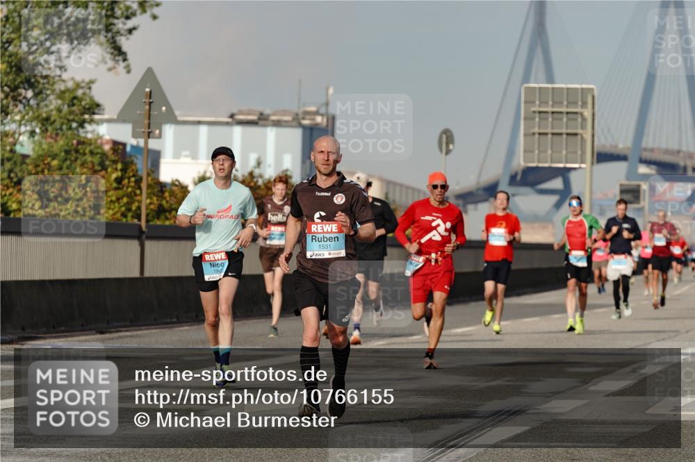 03.10.2026 - Köhlbrandbrückenlauf Michael Burmester http://msf.ph/oto/10766155 03.10.2026 09:46:04 Position 3 1397, 1531, 4 meine-sportfotos.de
