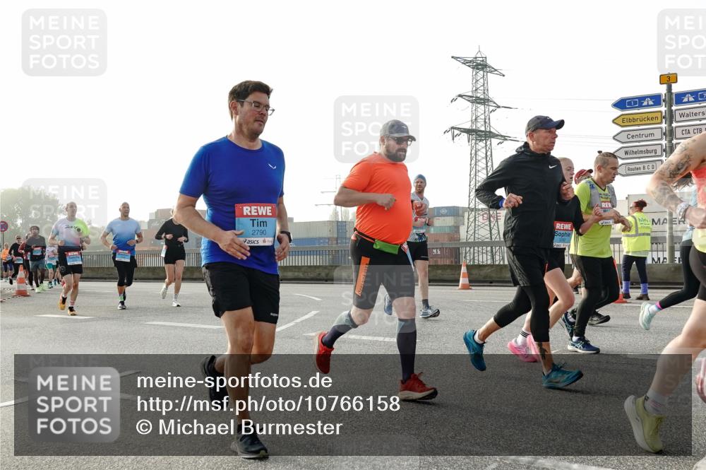 03.10.2026 - Köhlbrandbrückenlauf Michael Burmester http://msf.ph/oto/10766158 03.10.2026 09:21:22 Position 3 2790 meine-sportfotos.de