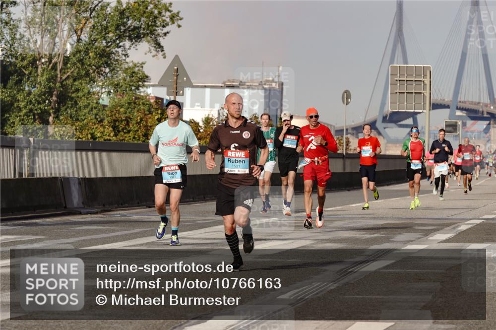 03.10.2026 - Köhlbrandbrückenlauf Michael Burmester http://msf.ph/oto/10766163 03.10.2026 09:46:05 Position 3 1397, 1531 meine-sportfotos.de