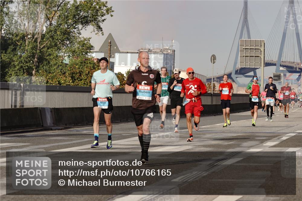 03.10.2026 - Köhlbrandbrückenlauf Michael Burmester http://msf.ph/oto/10766165 03.10.2026 09:46:05 Position 3 1531, 1397 meine-sportfotos.de