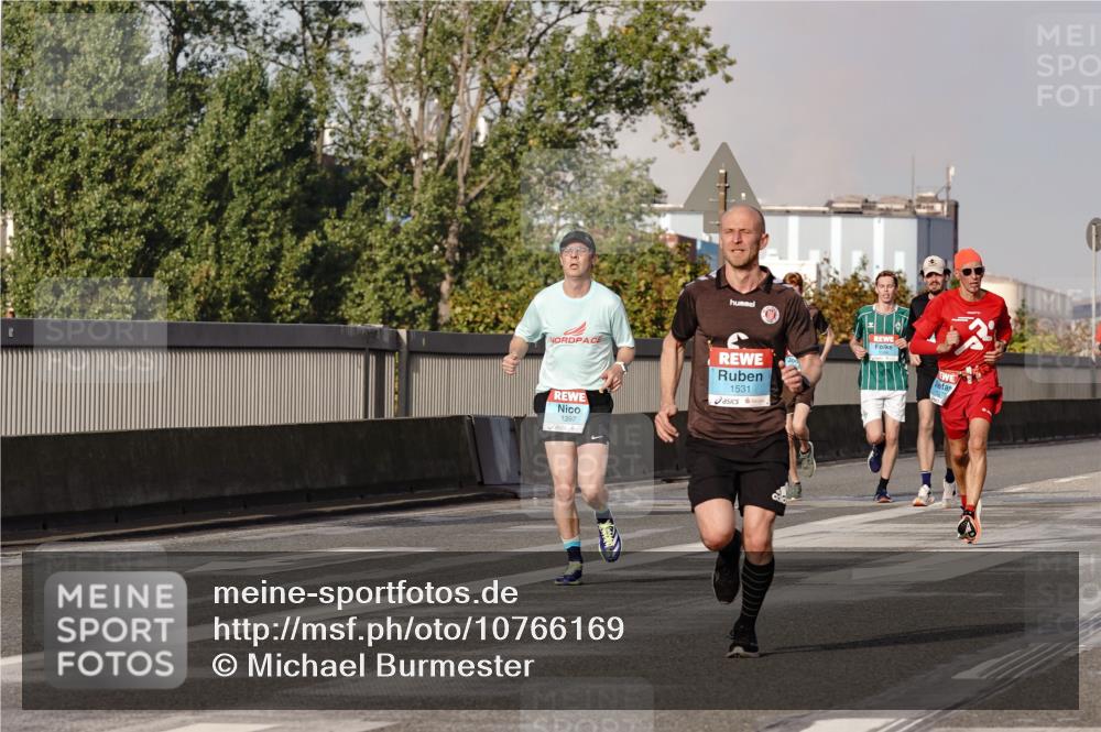 03.10.2026 - Köhlbrandbrückenlauf Michael Burmester http://msf.ph/oto/10766169 03.10.2026 09:46:06 Position 3 1397, 1531 meine-sportfotos.de