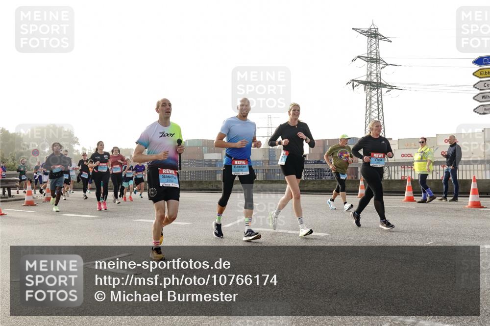 03.10.2026 - Köhlbrandbrückenlauf Michael Burmester http://msf.ph/oto/10766174 03.10.2026 09:21:25 Position 3 2152, 1 meine-sportfotos.de