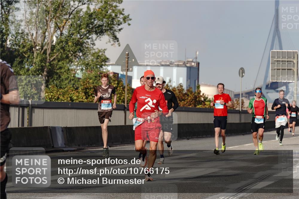 03.10.2026 - Köhlbrandbrückenlauf Michael Burmester http://msf.ph/oto/10766175 03.10.2026 09:46:08 Position 3  meine-sportfotos.de
