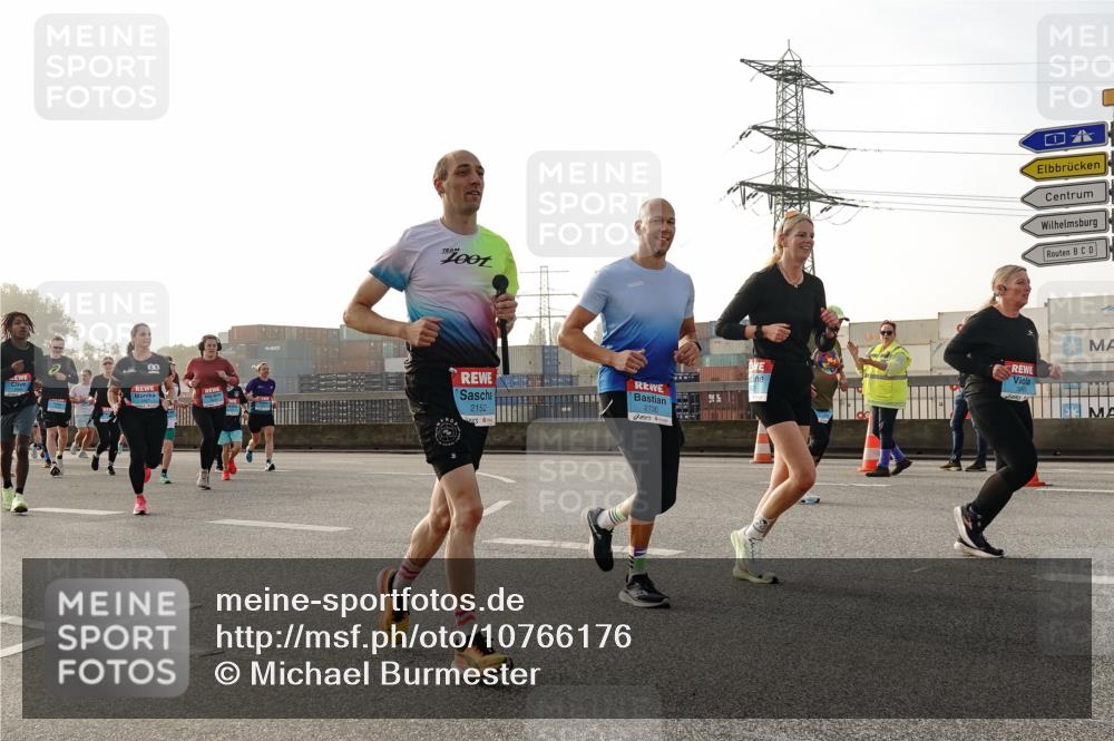 03.10.2026 - Köhlbrandbrückenlauf Michael Burmester http://msf.ph/oto/10766176 03.10.2026 09:21:26 Position 3 2730, 2152 meine-sportfotos.de