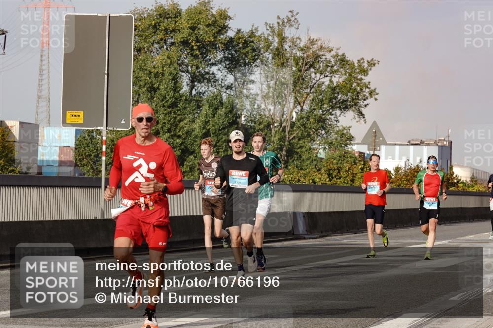 03.10.2026 - Köhlbrandbrückenlauf Michael Burmester http://msf.ph/oto/10766196 03.10.2026 09:46:12 Position 3 3, 2137 meine-sportfotos.de