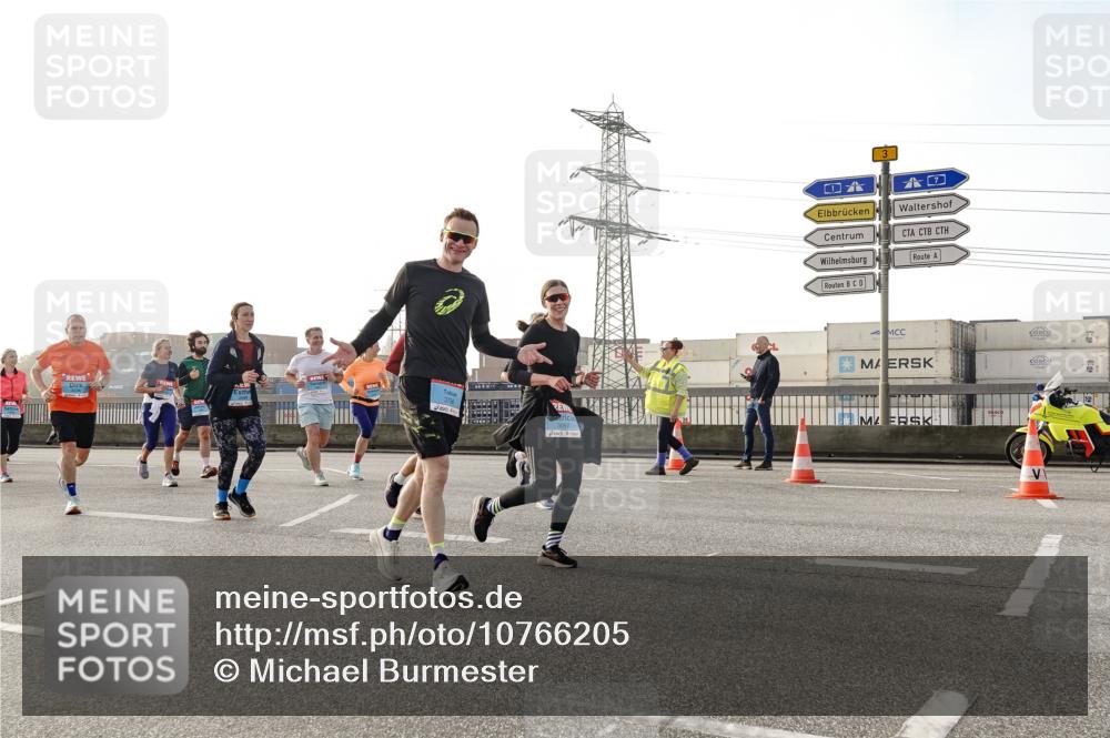 03.10.2026 - Köhlbrandbrückenlauf Michael Burmester http://msf.ph/oto/10766205 03.10.2026 09:21:31 Position 3 3756, 3 meine-sportfotos.de