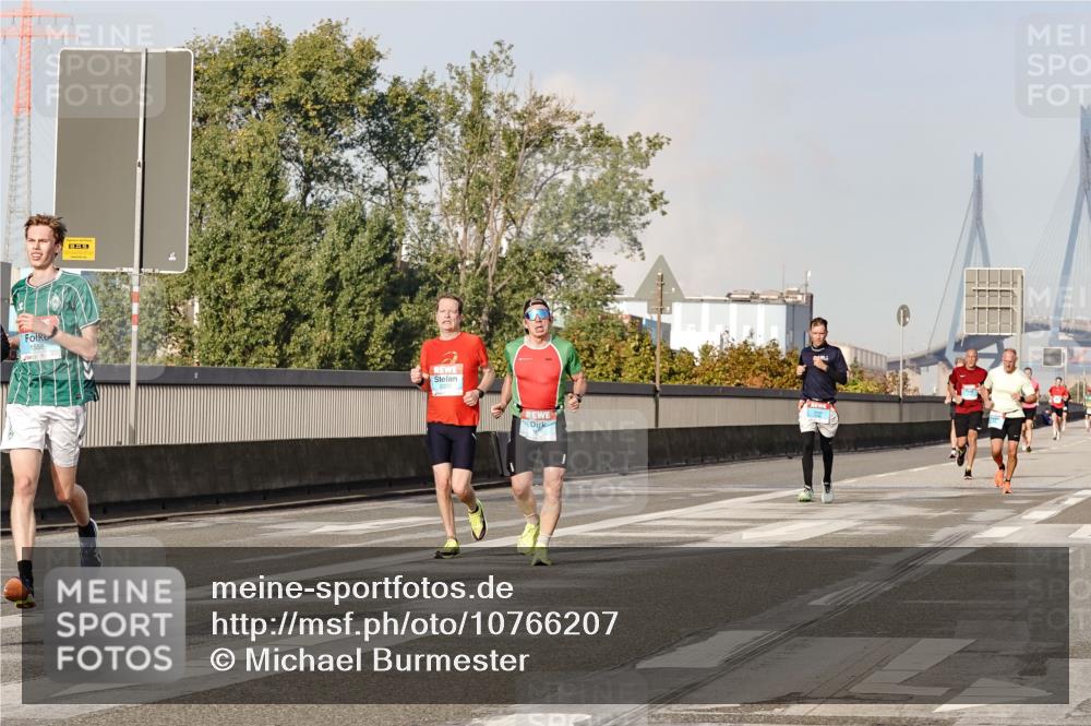 03.10.2026 - Köhlbrandbrückenlauf Michael Burmester http://msf.ph/oto/10766207 03.10.2026 09:46:15 Position 3 1588 meine-sportfotos.de