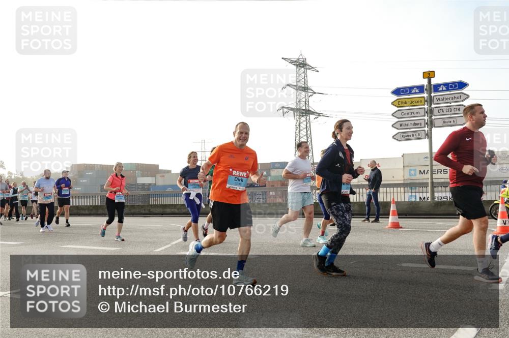 03.10.2026 - Köhlbrandbrückenlauf Michael Burmester http://msf.ph/oto/10766219 03.10.2026 09:21:33 Position 3 3236, 3 meine-sportfotos.de