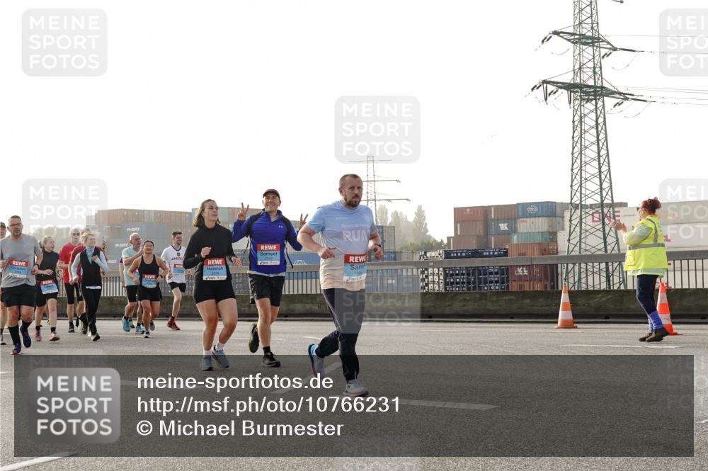 03.10.2026 - Köhlbrandbrückenlauf Michael Burmester http://msf.ph/oto/10766231 03.10.2026 09:21:35 Position 3 3168, 2536 meine-sportfotos.de