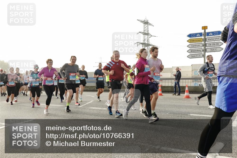 03.10.2026 - Köhlbrandbrückenlauf Michael Burmester http://msf.ph/oto/10766391 03.10.2026 09:21:51 Position 3 2466, 3 meine-sportfotos.de