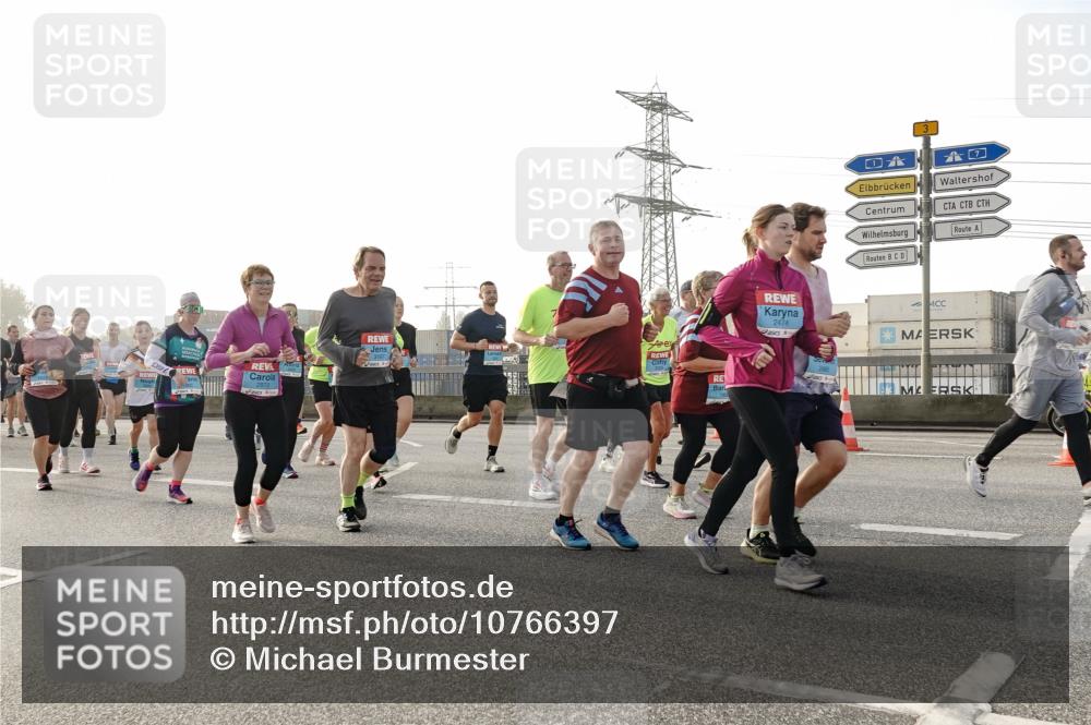 03.10.2026 - Köhlbrandbrückenlauf Michael Burmester http://msf.ph/oto/10766397 03.10.2026 09:21:51 Position 3 3, 2474 meine-sportfotos.de